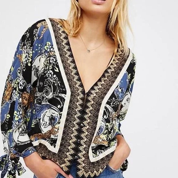 Free People Catch Me If You Can Bohemian Leopard Cat Novelty Print Top Blouse - Picture 2 of 16
